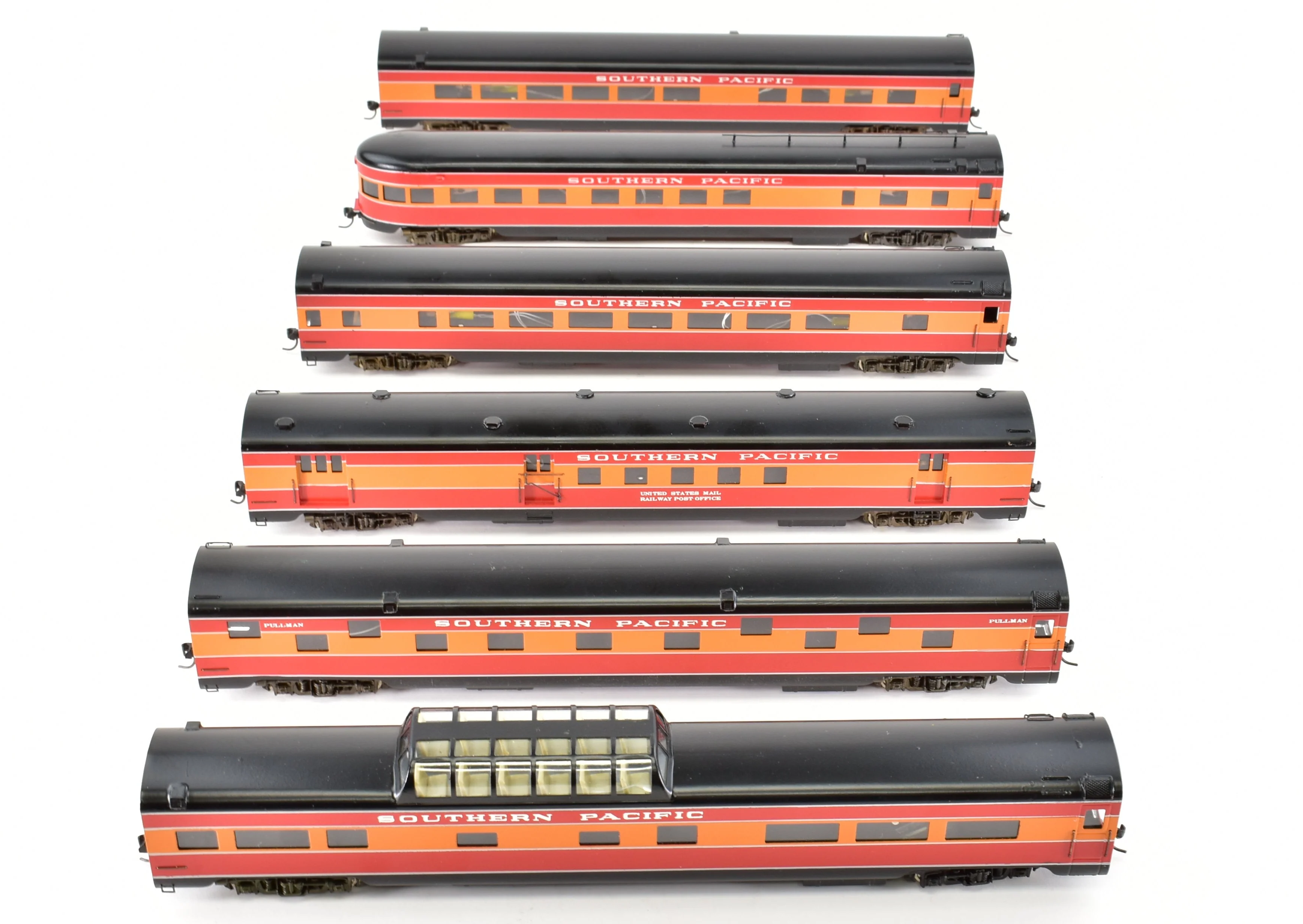 HO Brass Balboa SP - Southern Pacific "Daylight" 6-Car Passenger Set Factory Painted - Image 8