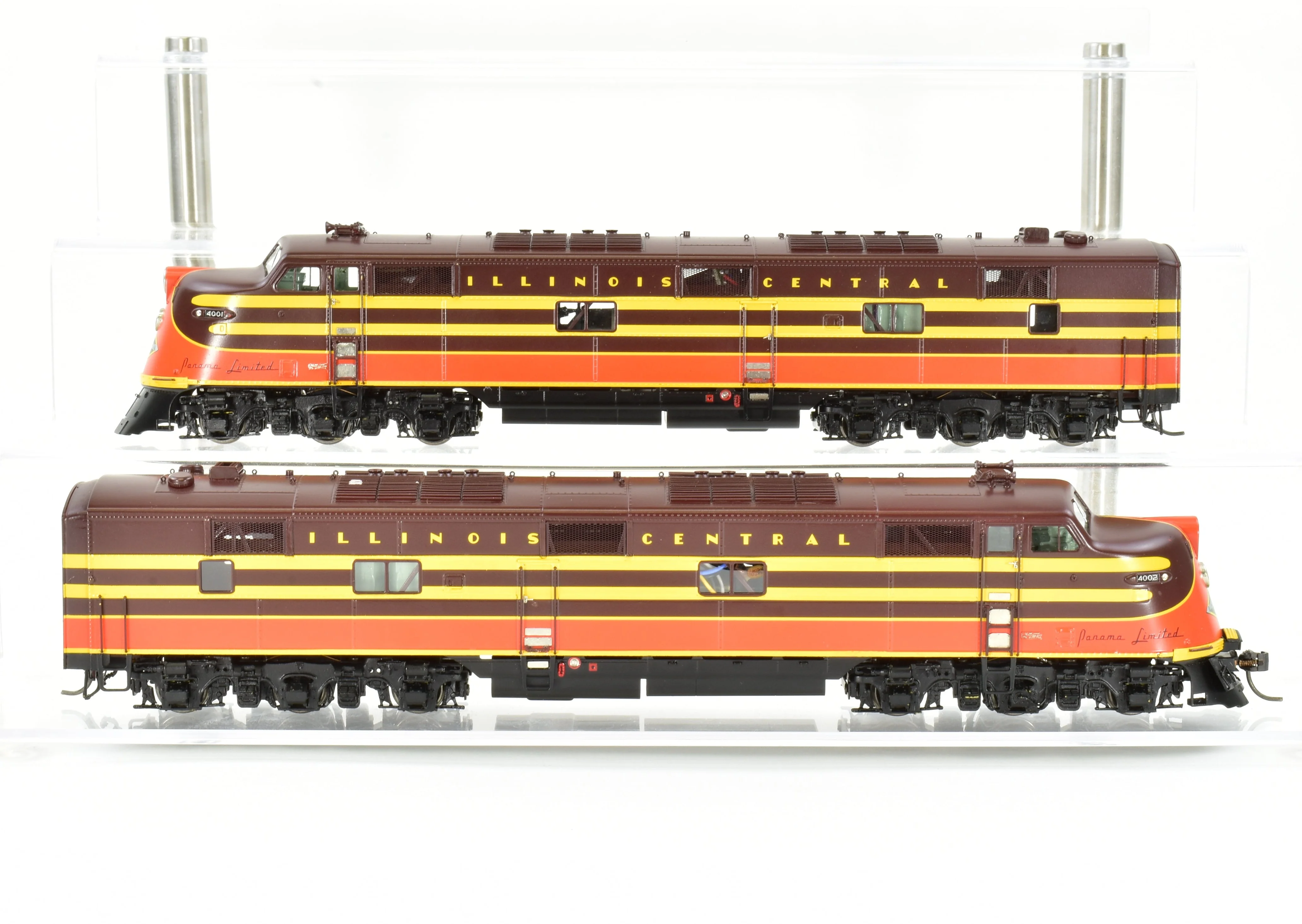 HO Brass CON Railway Classics IC - Illinois Central EMD E6AA Set 1942 "Panama Limited" F/P With ESU DCC & Sound - Image 3