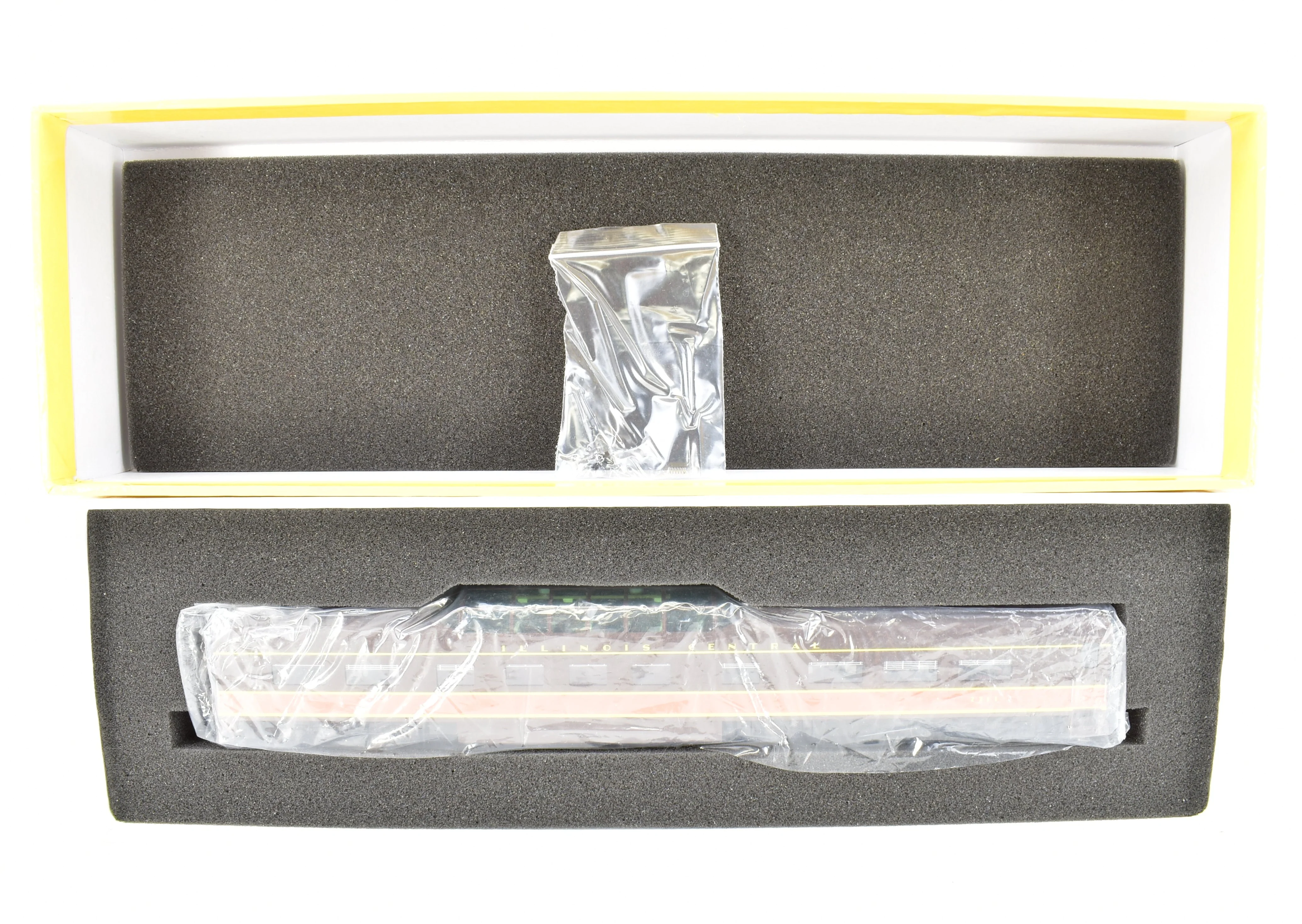 HO Brass CON UTI - Union Terminal Imports  No. 1156-7 IC - Illinois Cenitral- PS Built Dome - Parlor Car FP No. 2211 - Image 20