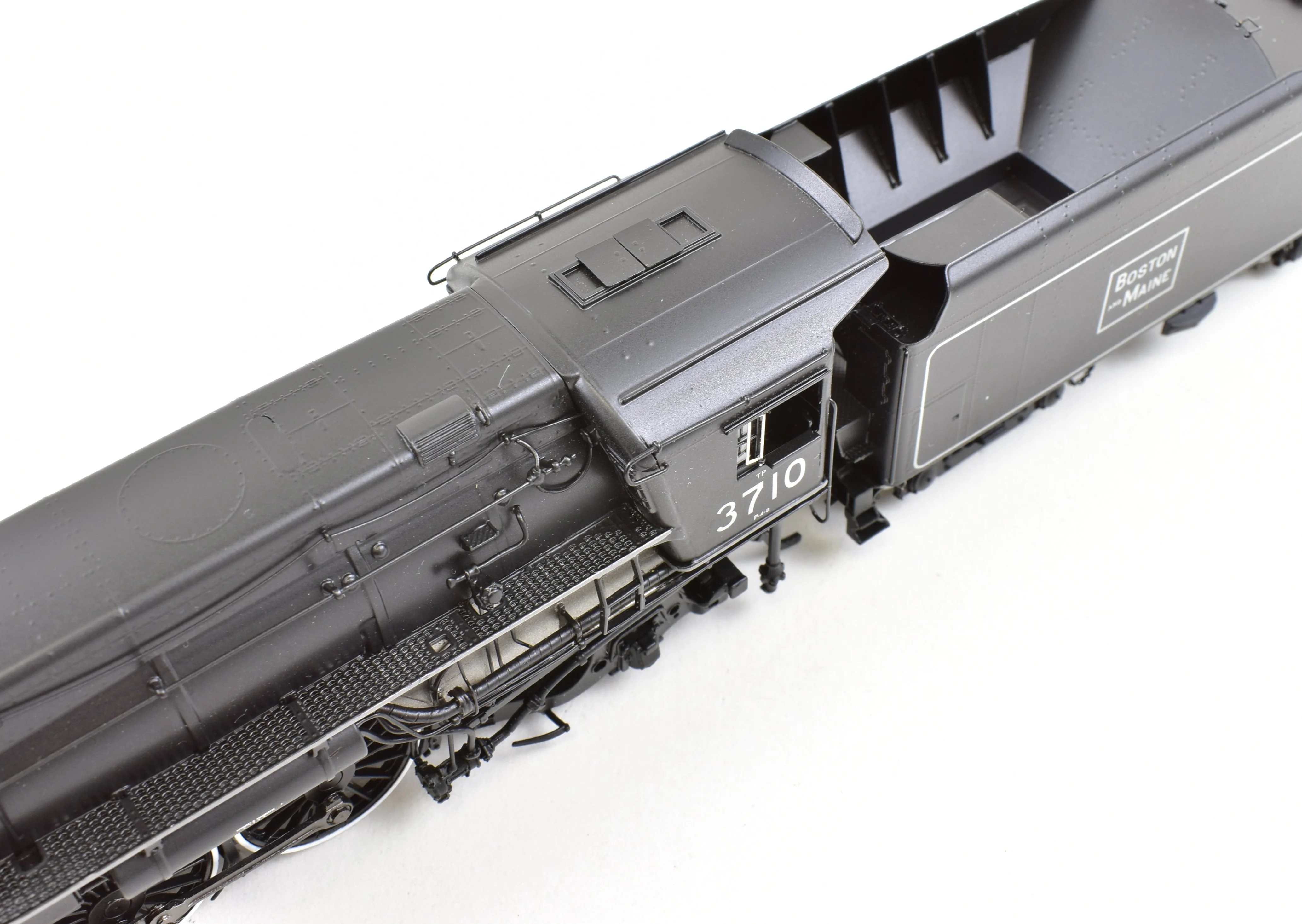 HO Brass DVP - Division Point B&M - Boston & Maine P-4a 4-6-2 Pacific FP #3710 with Skyline Casting - Image 19