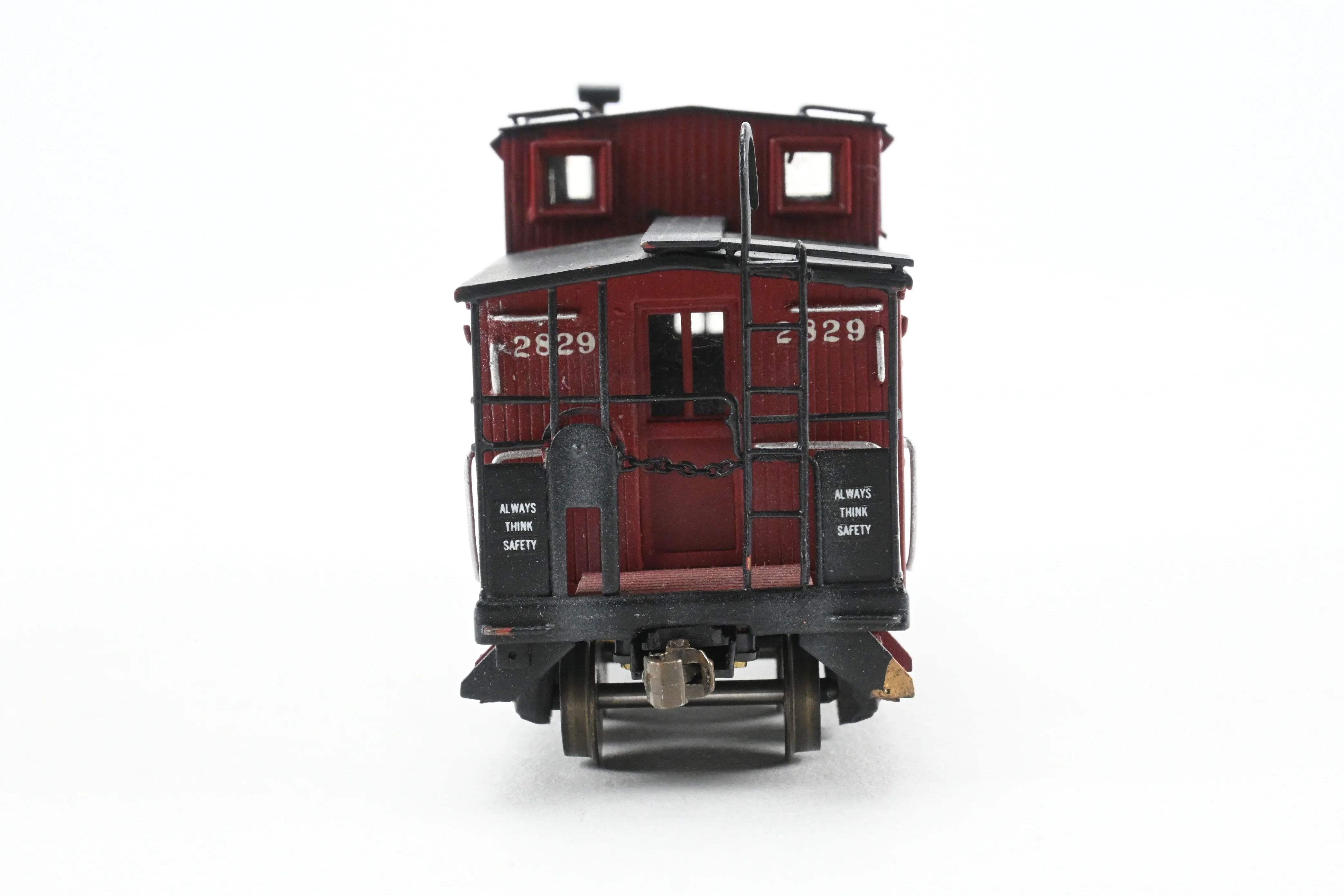 HO Brass Hallmark Models GM&O - Gulf Mobile & Ohio Wood Sheathed Caboose CP No. 2829 w/ Light Weathering - Image 10