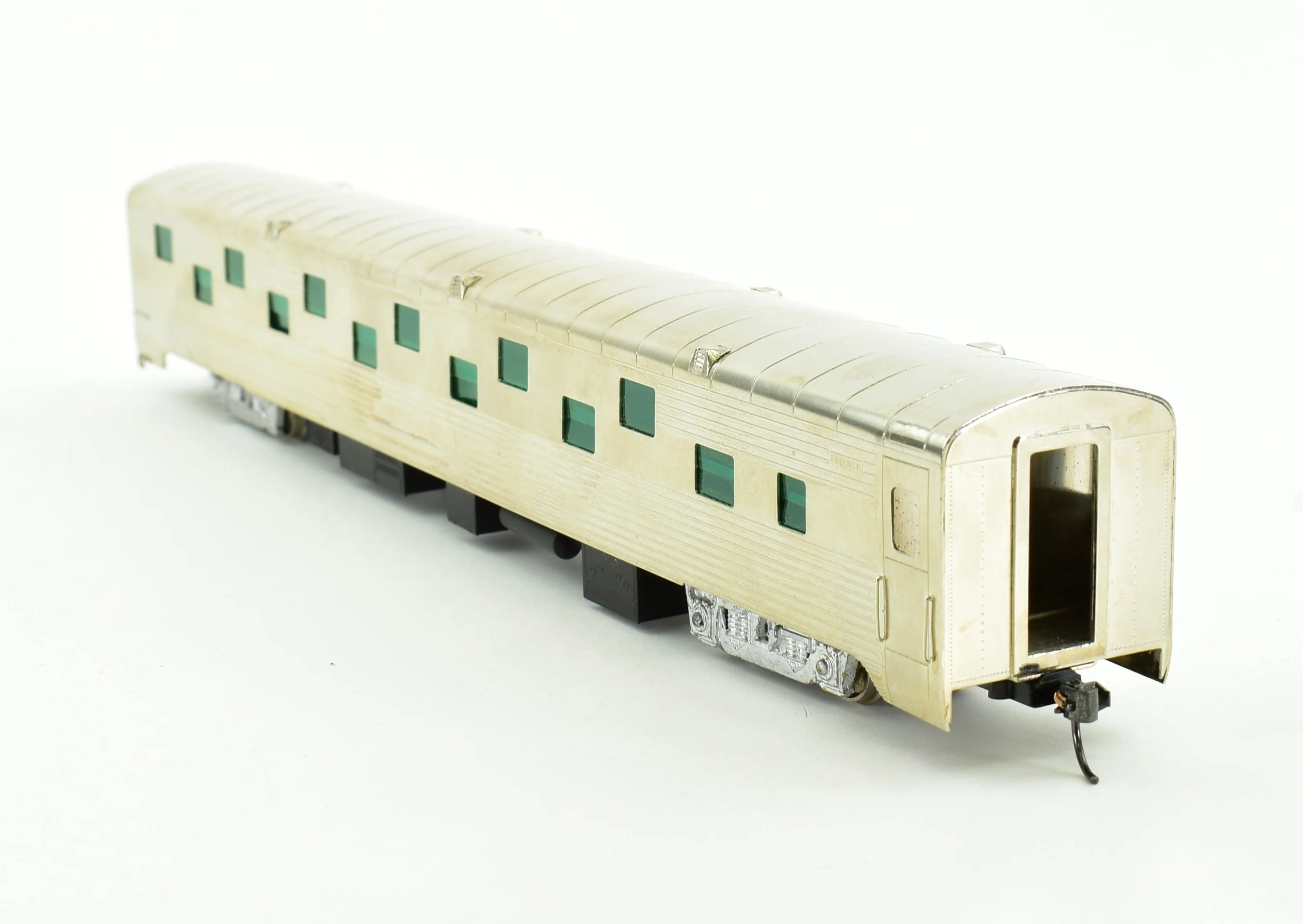 HO Brass Lambert ATSF - Santa Fe Pullman 24 Roomette Sleeper Plated with Trucks - Image 4