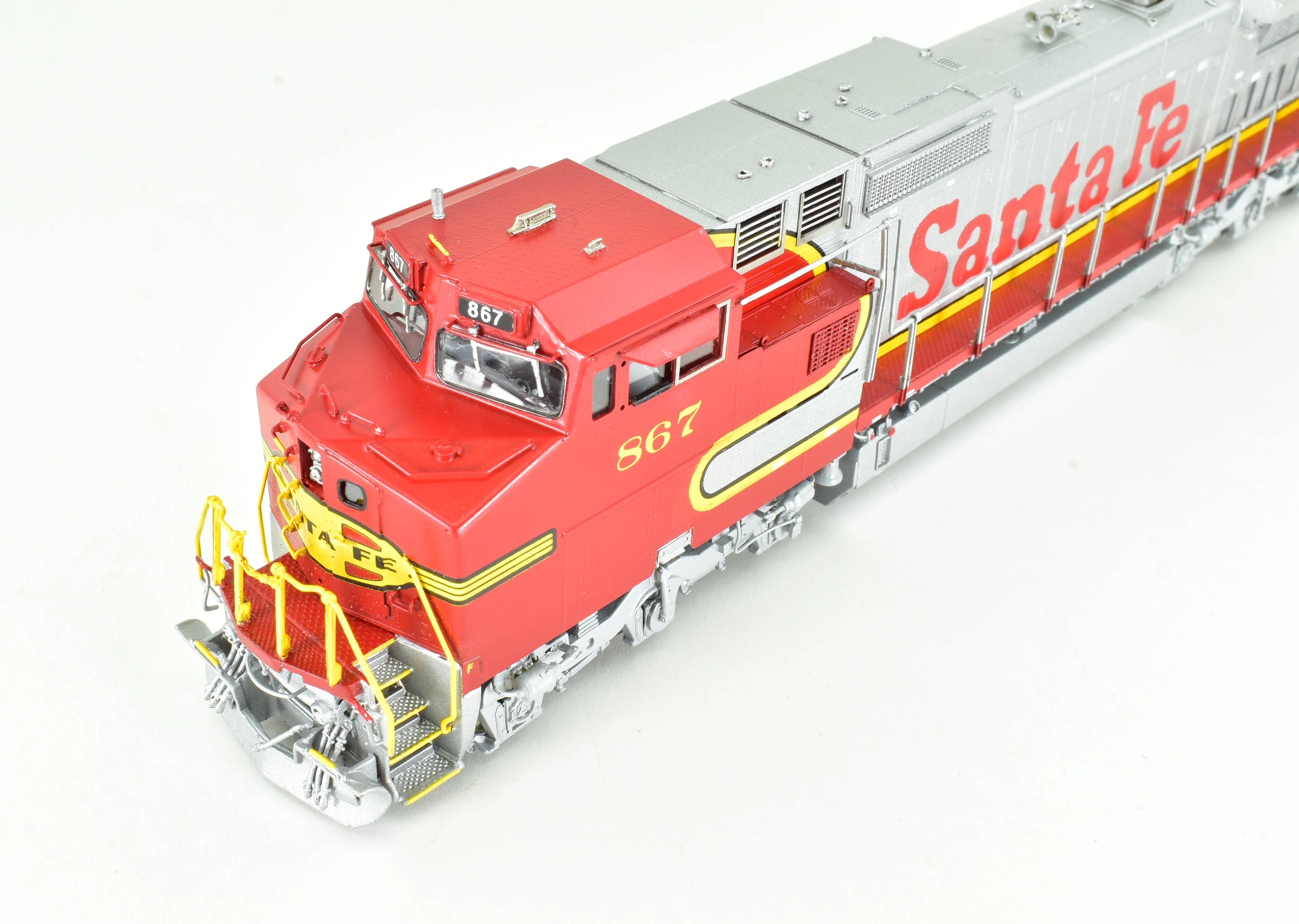 HO Brass OMI - Overland Models, Inc. ATSF - Santa Fe EMD Dash 8-40CW FP No. 867 - Image 12