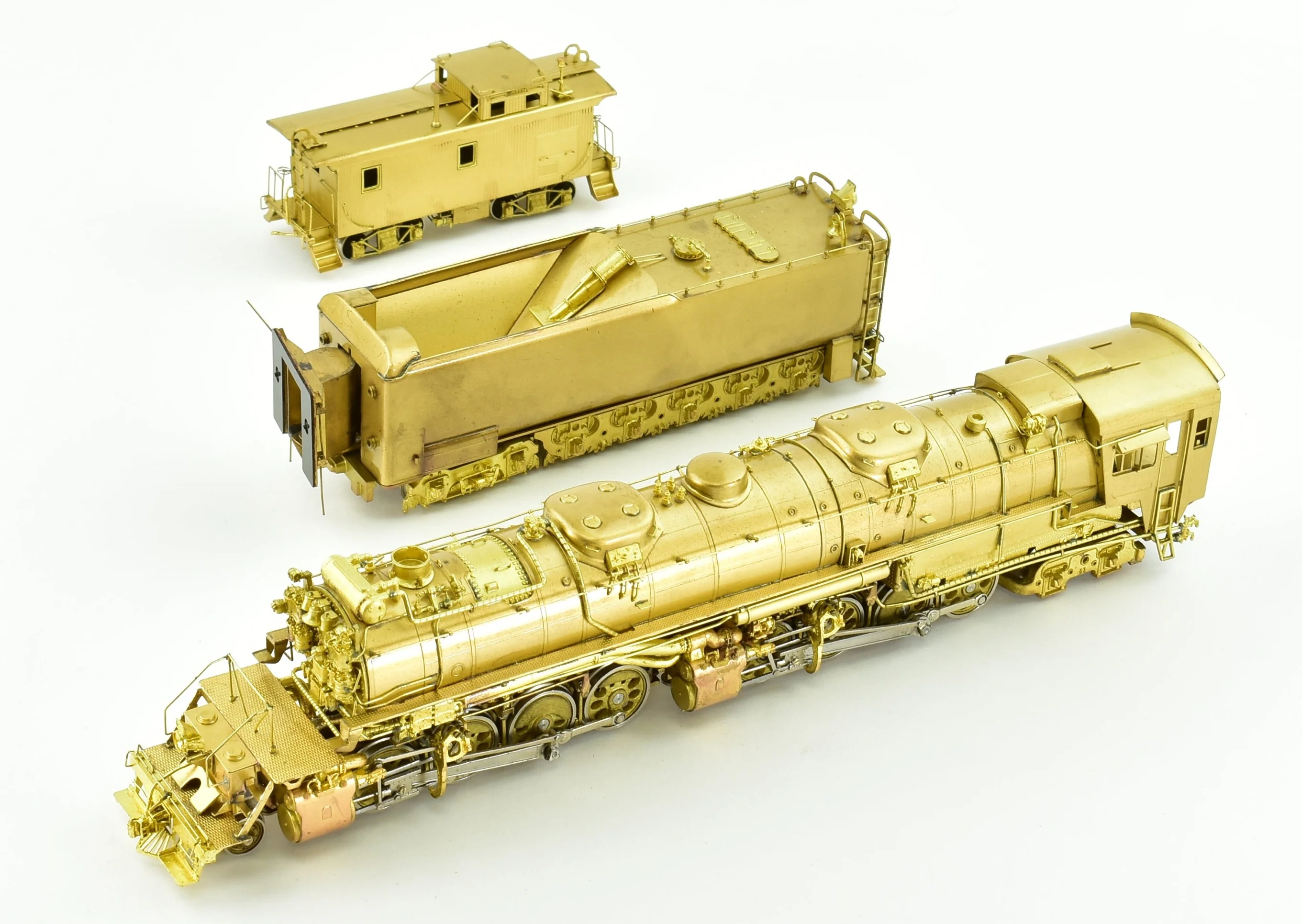 HO Brass Westside Model Co. DM&IR - Duluth, Missabe, & Iron Range 2-8-8-4 Yellowstone M-4 with Caboose - Image 6