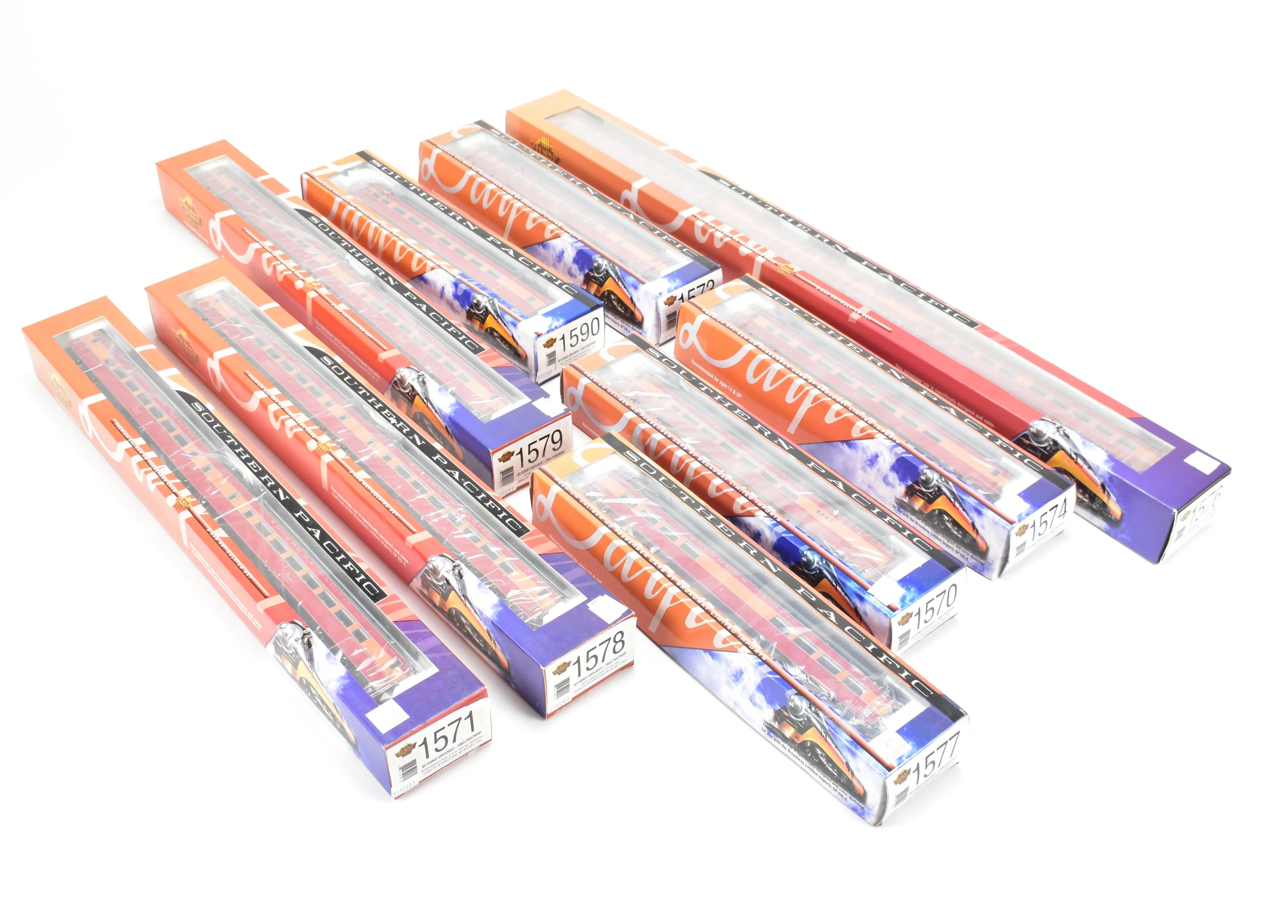 HO BLI - Broadway Limited Imports SP - Southern Pacific 14 Car Coast Daylight 1953 Deskirted Set F/P - Image 67