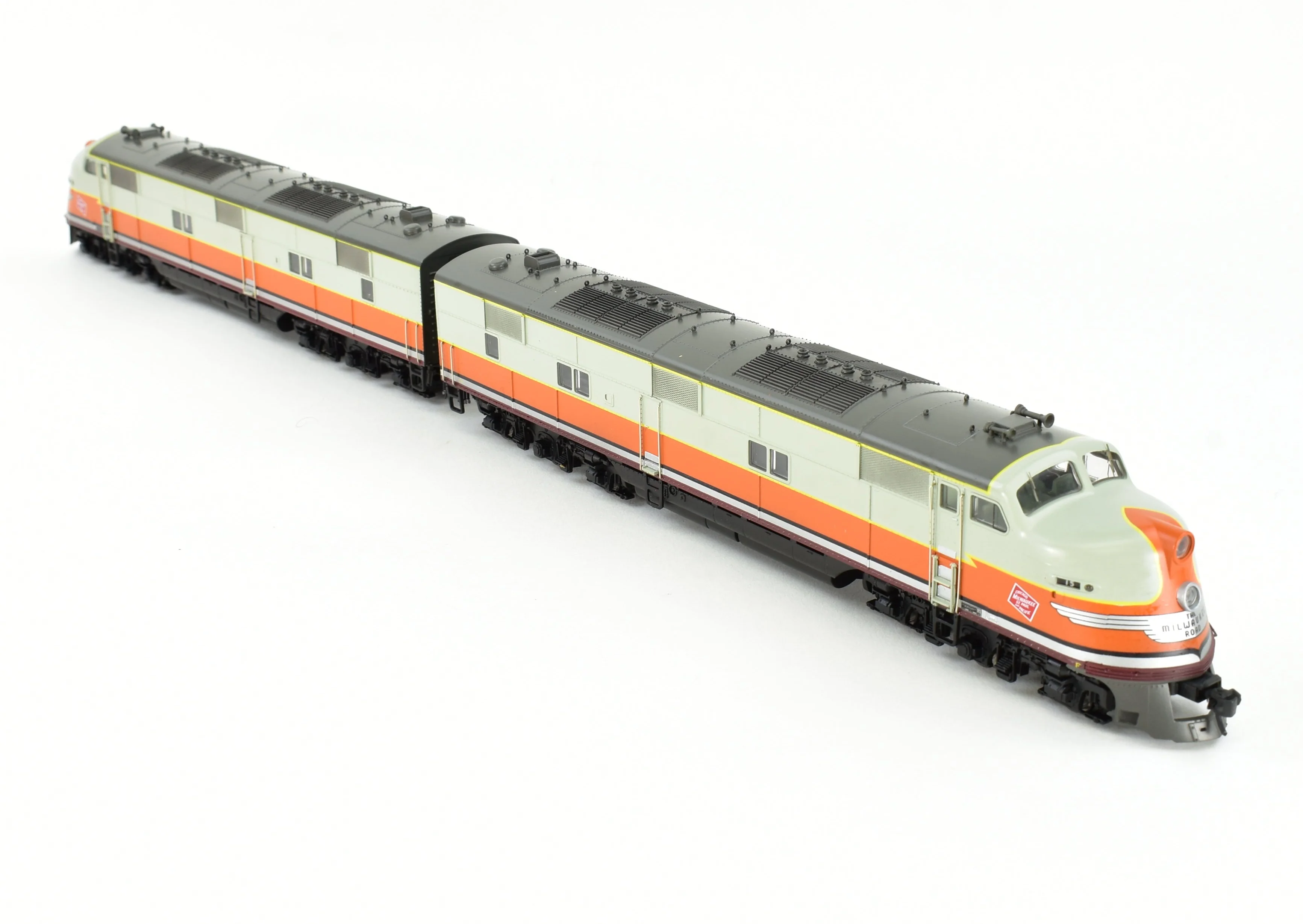 HO CON BLI - Broadway Limited Imports MILW - Milwaukee Road EMD E6A/A Set with QSI DCC and Sound - Image 5