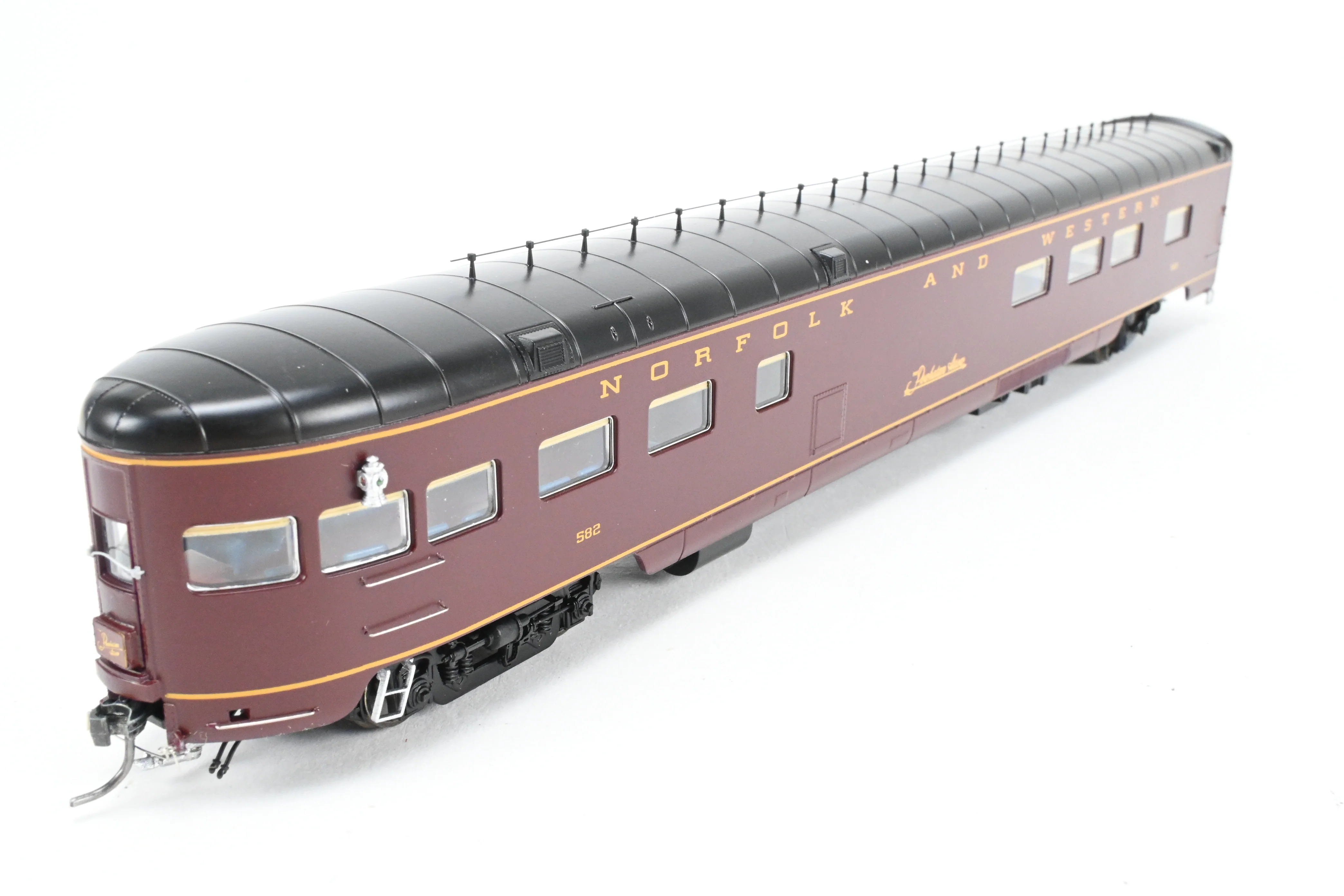 HO MTH - Mike's Train House N&W - Norfolk & Western "Powhattan Arrow" 5 Unit Passenger Car Set, Factory Decorated - Image 9