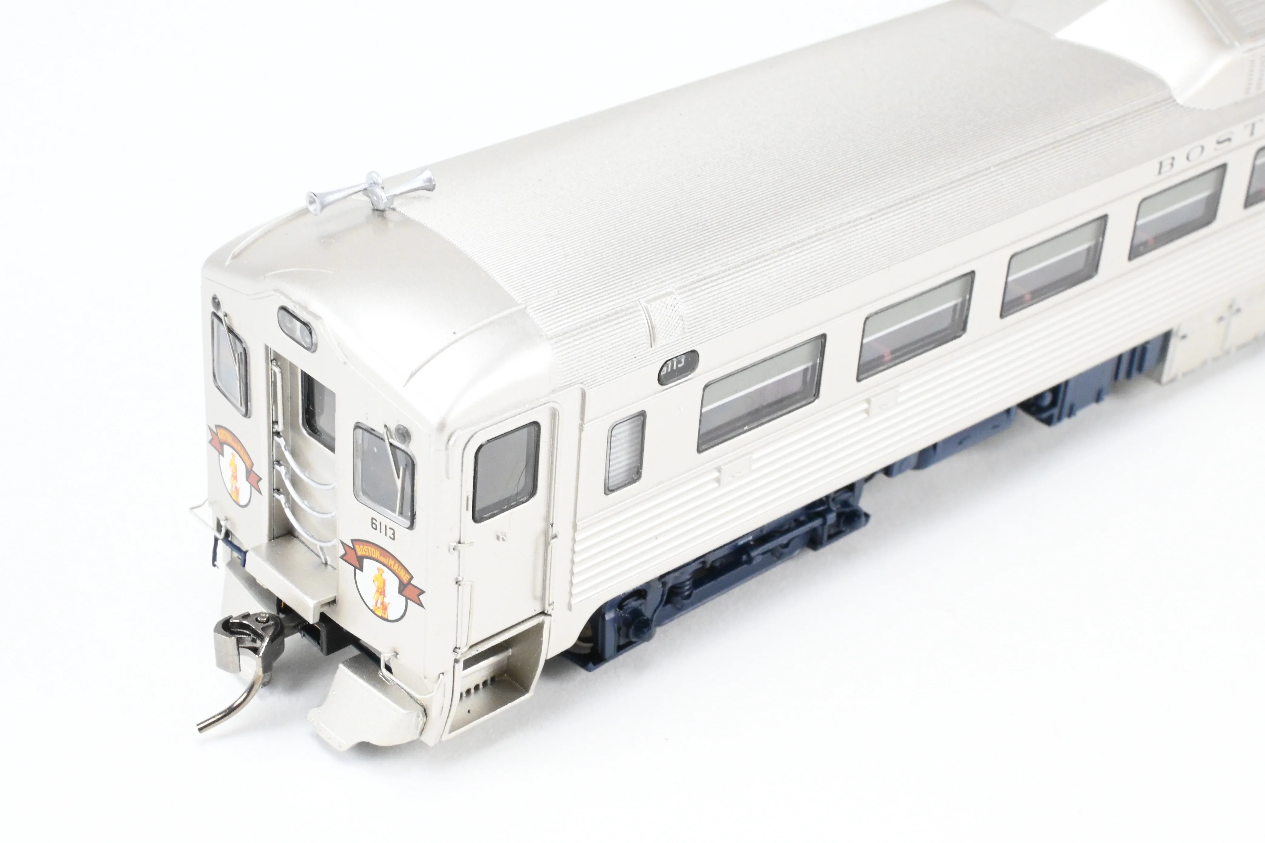 HO Rapido Trains, Inc. B&M – Boston & Maine Budd RDC-1 Car Minuteman Scheme w/ ESU DCC and Sound - Image 13