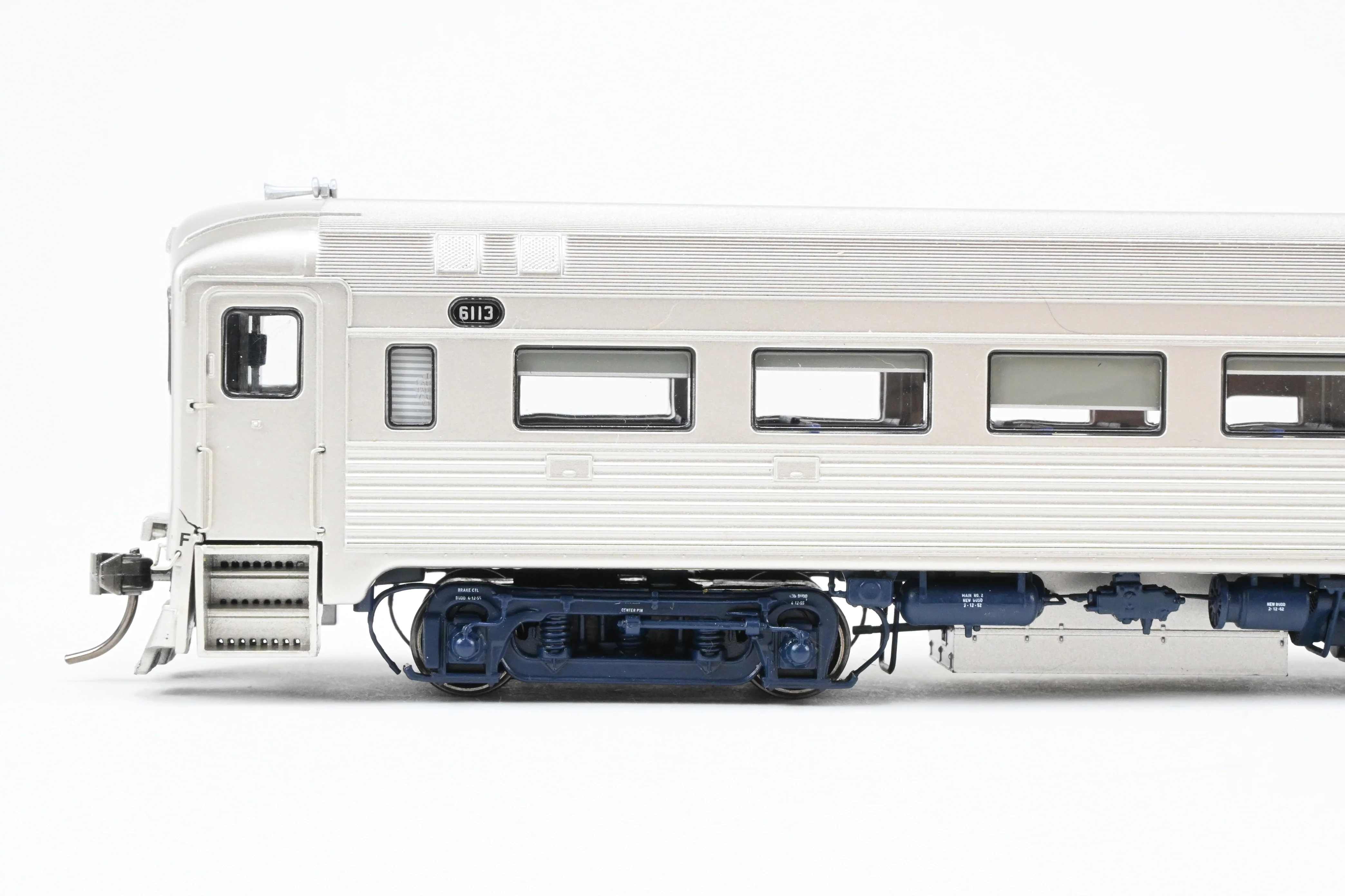 HO Rapido Trains, Inc. B&M – Boston & Maine Budd RDC-1 Car Minuteman Scheme w/ ESU DCC and Sound - Image 15