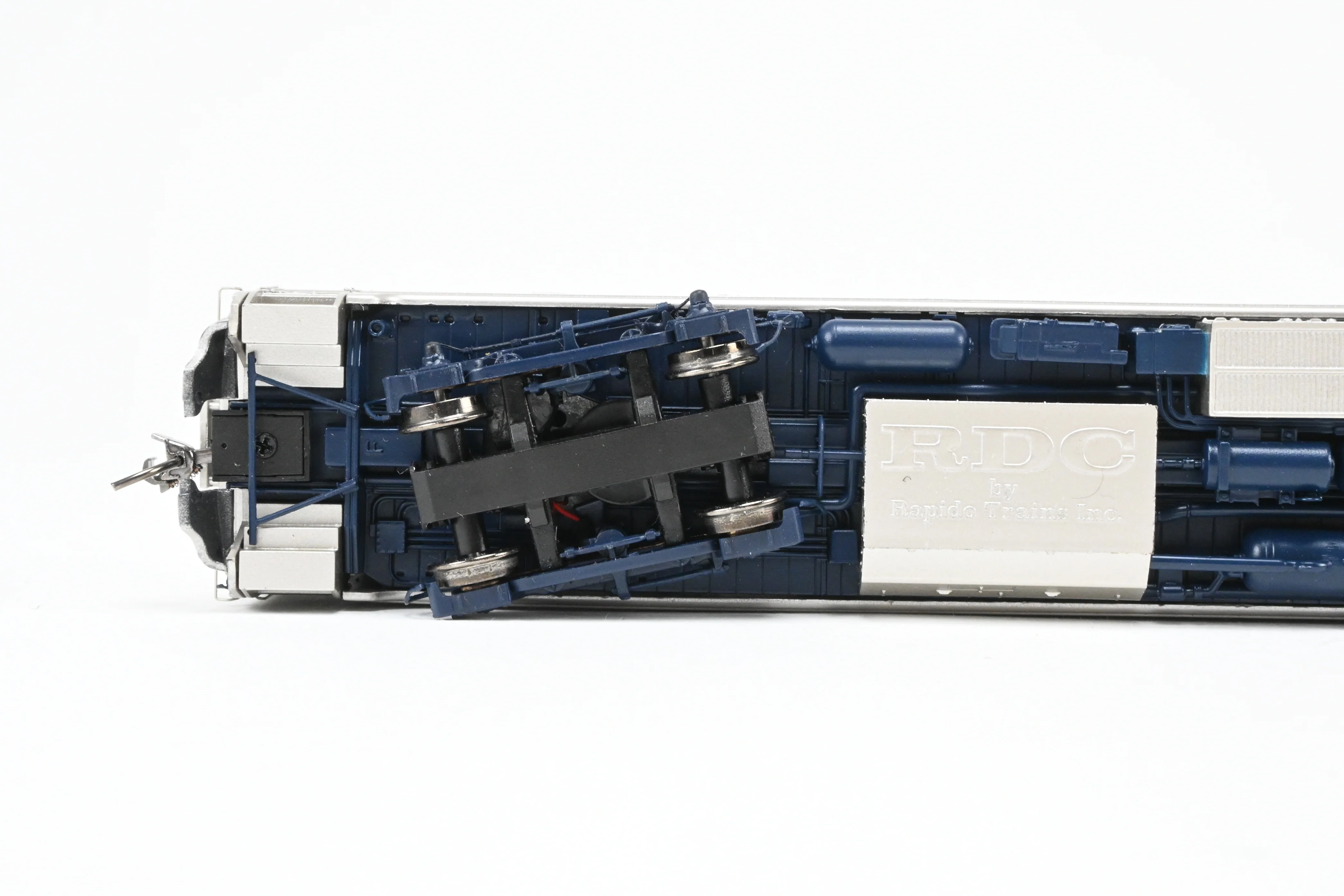 HO Rapido Trains, Inc. B&M – Boston & Maine Budd RDC-1 Car Minuteman Scheme w/ ESU DCC and Sound - Image 19