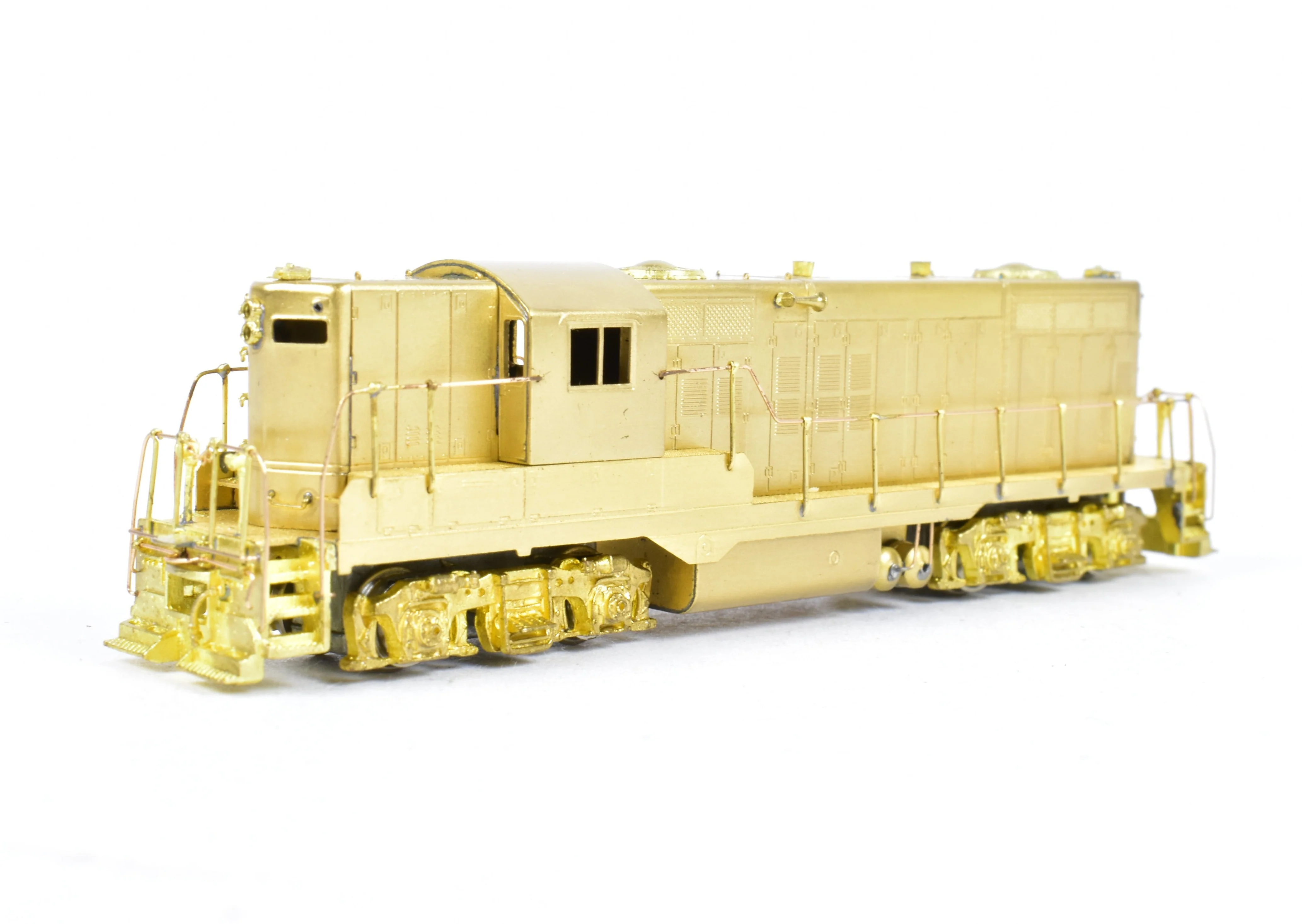 N Brass Hallmark Models Various Roads EMD GP-9 Standard Version with Removable Dynamic Brakes - Image 4